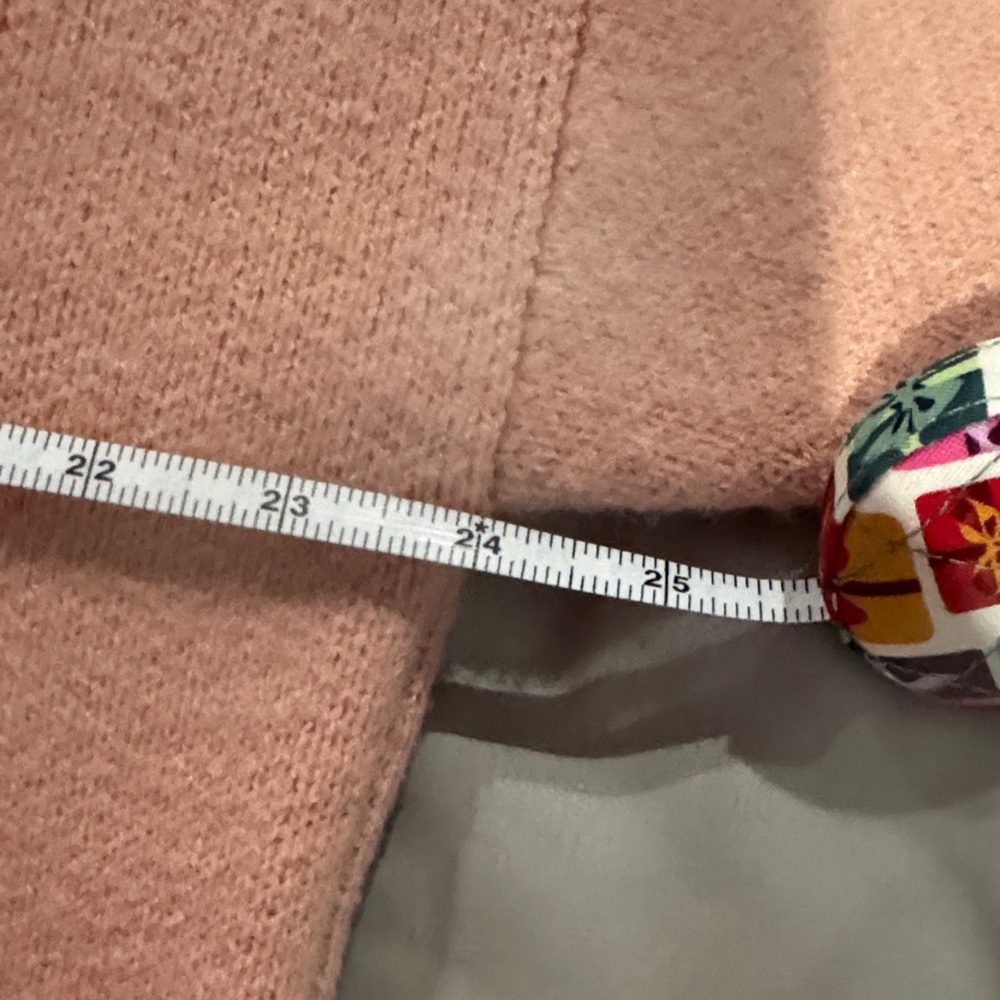 Pink Heart Pattern Sweater - Picture 3 of 4